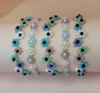 🌼 Colorful Floral Beaded Bracelet🌼
