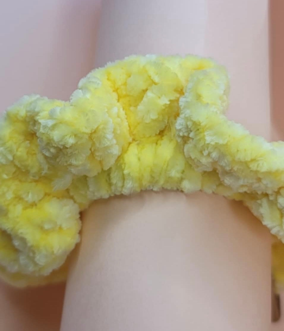 Soft and Elegant Scrunchie ; Handmade, hair Accessory